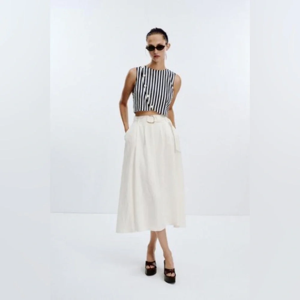 Zara‎ Belted Linen Blend Waist Cut Out Dress - Picture 3 of 17